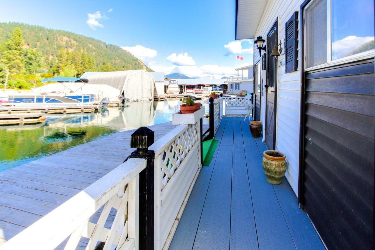 Scenic Bay Float Home Hideaway Athol エクステリア 写真